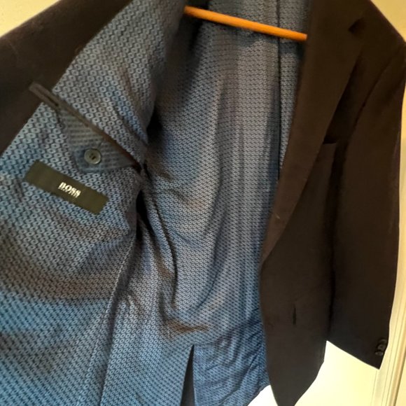 Hugo Boss Sport Coat - Picture 5 of 6